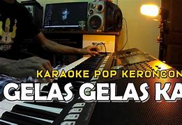 Karaoke Pop Gelas-Gelas Kaca